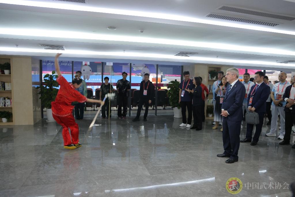 176282989071748.jpg 176282989071748.jpg