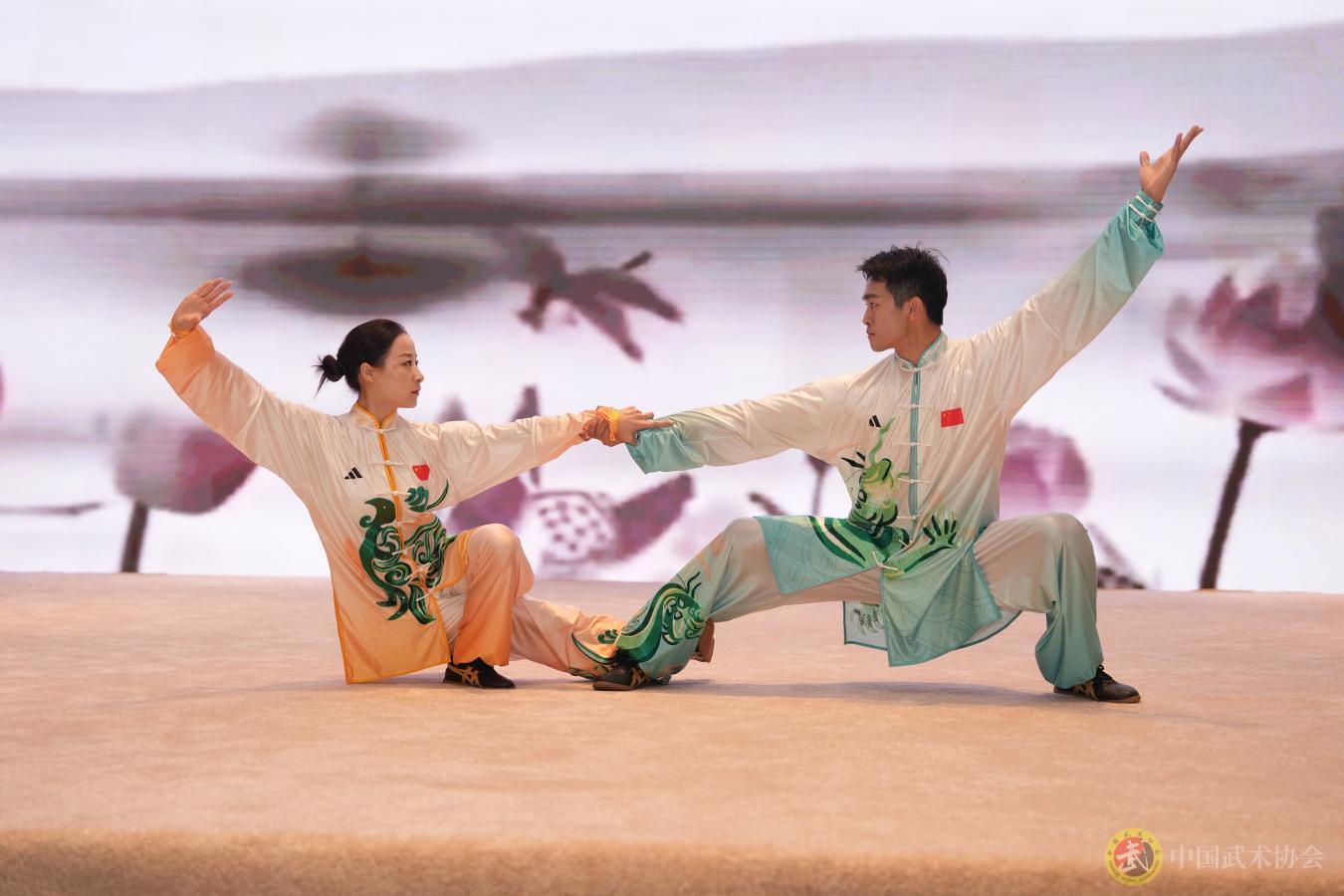 176266599623633.jpg 176266599623633.jpg